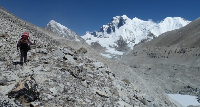 Makalu Sherpani Col Trek